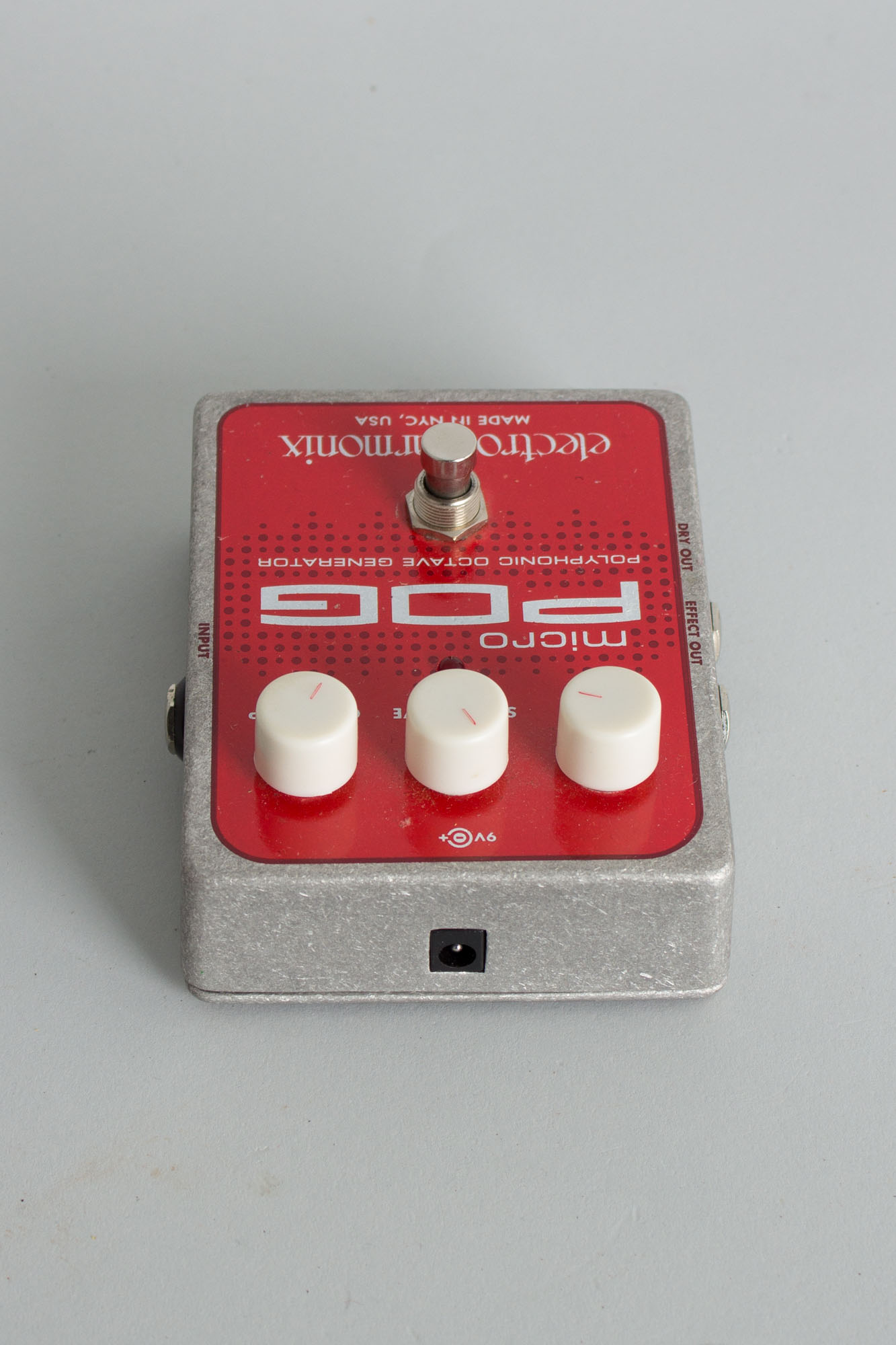 Electro-Harmonix Micro POG Octave Effect | RetroFret