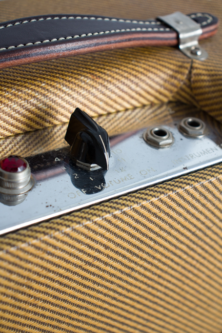 Fender  Champ 5F1 Tube Amplifier (1962)