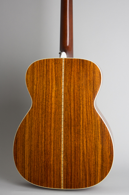 C. F. Martin  000-28 Flat Top Acoustic Guitar  (1975)