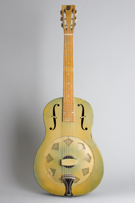 National  Triolian Resophonic Guitar  (1931)