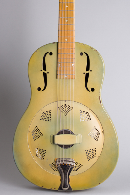 National  Triolian Resophonic Guitar  (1931)