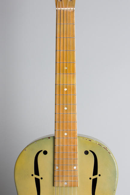 National  Triolian Resophonic Guitar  (1931)