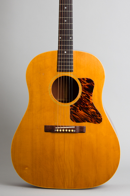 Gibson  J-35 Flat Top Acoustic Guitar  (1941)