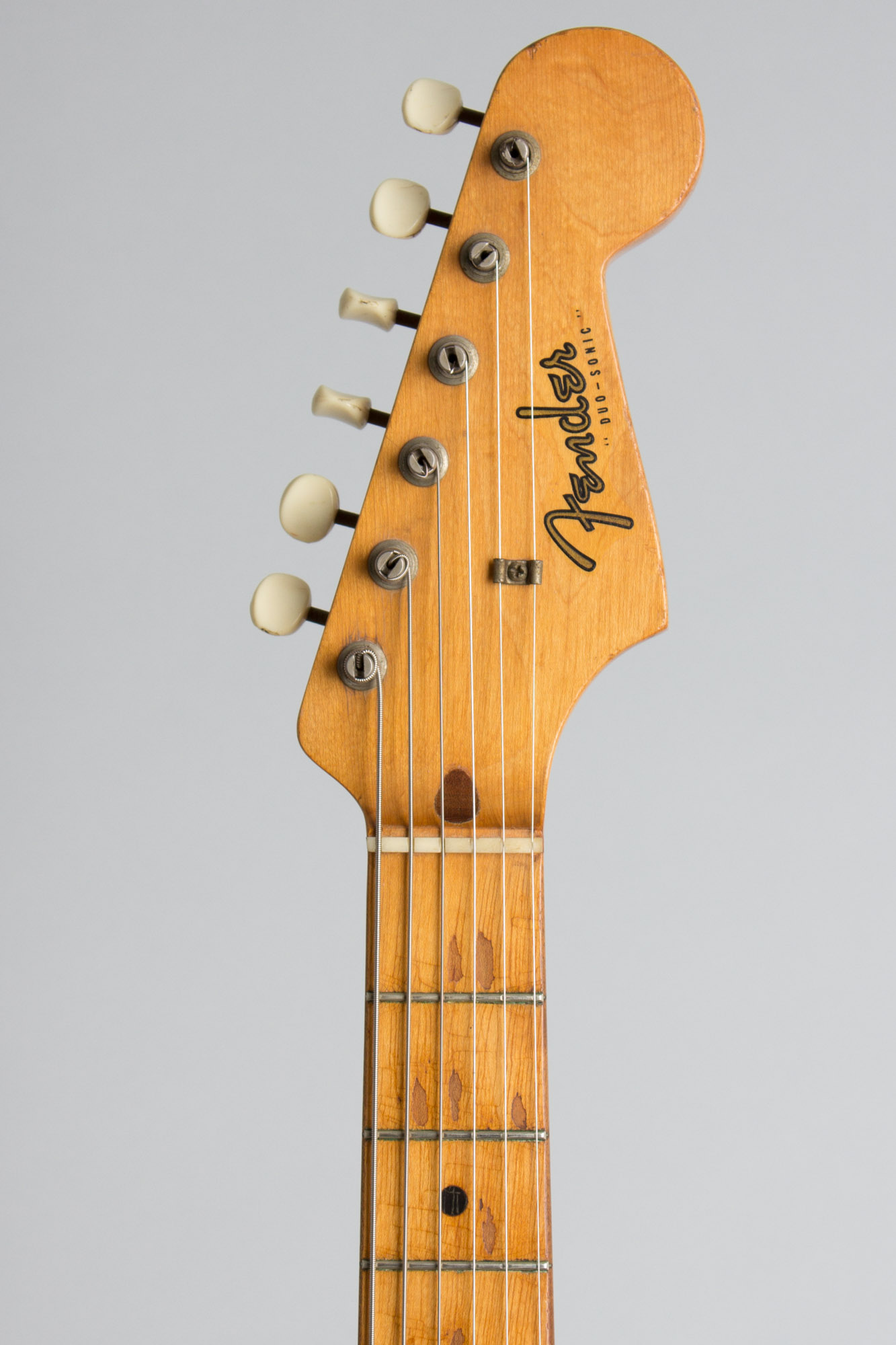 Fender Duo-Sonic Solid Body Electric Guitar (1958) | RetroFret