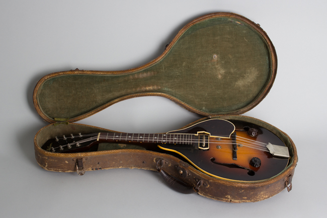 Gibson  EM-150 Hollow Body Electric Mandolin  (1939)