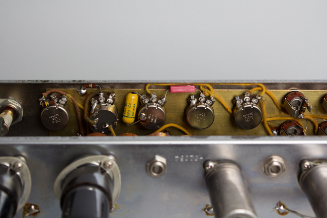 Fender  Tremolux Model 5E9 Tube Amplifier (1957)