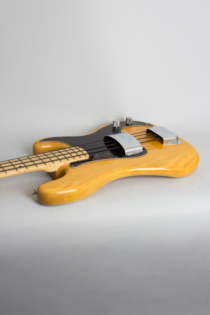 Fender  Precision Bass Solid Body Electric Bass Guitar  (1977)
