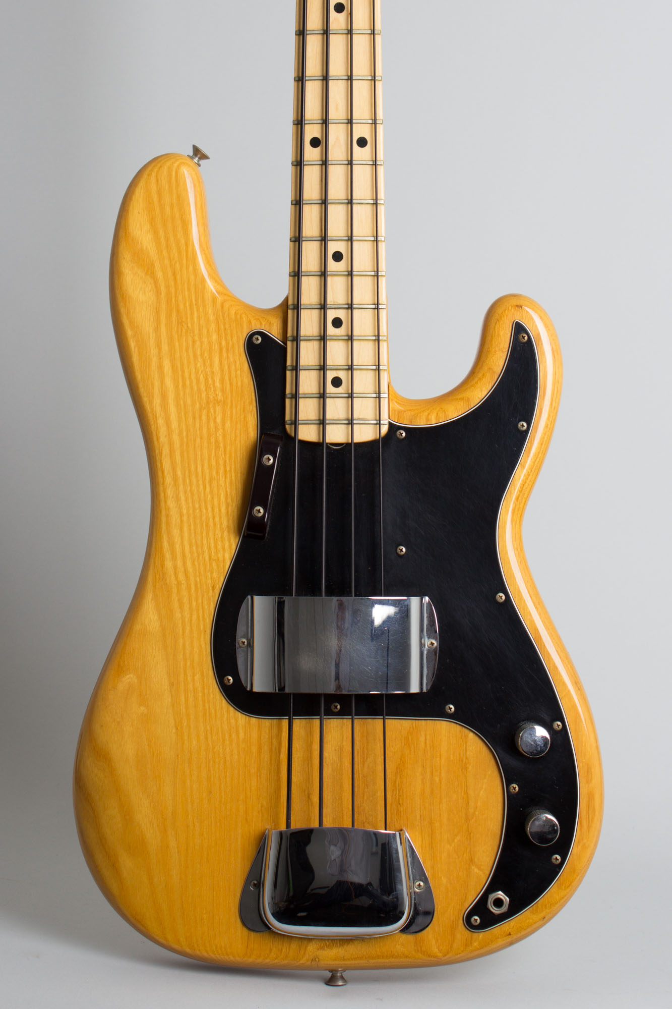 Fender Precision Bass Solid Body Electric Bass Guitar (1977) RetroFret