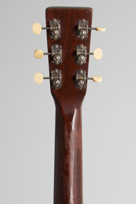 C. F. Martin  000-18 Flat Top Acoustic Guitar  (1946)