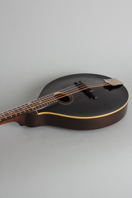 Gibson  Style A Snakehead Carved Top Mandolin  (1925)