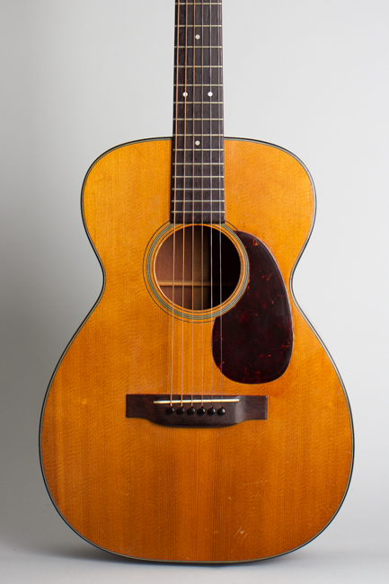 C. F. Martin  0-18 Flat Top Acoustic Guitar  (1950)