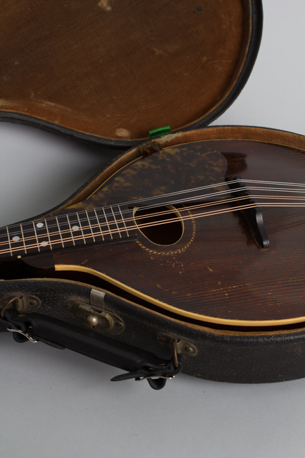 Gibson  Style A Carved Top Mandolin  (1918)