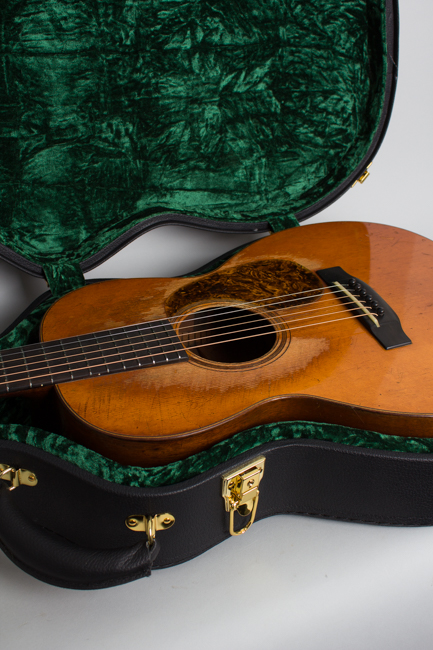 C. F. Martin  00-18 Flat Top Acoustic Guitar  (1932)