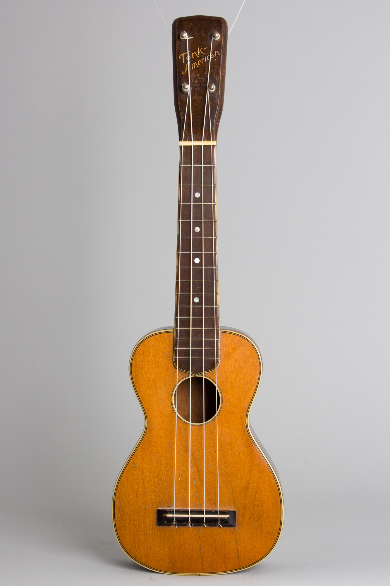 Forvirre kort Gylden Tonk American Soprano Ukulele, made by Regal , c. 1932 | RetroFret