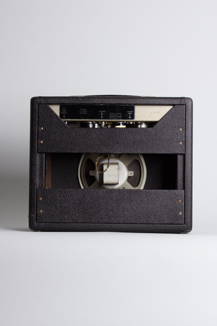 Fender  Vibro-Champ AA-764 Tube Amplifier (1965)