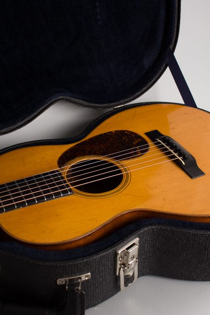 C. F. Martin  0-18 Flat Top Acoustic Guitar  (1932)