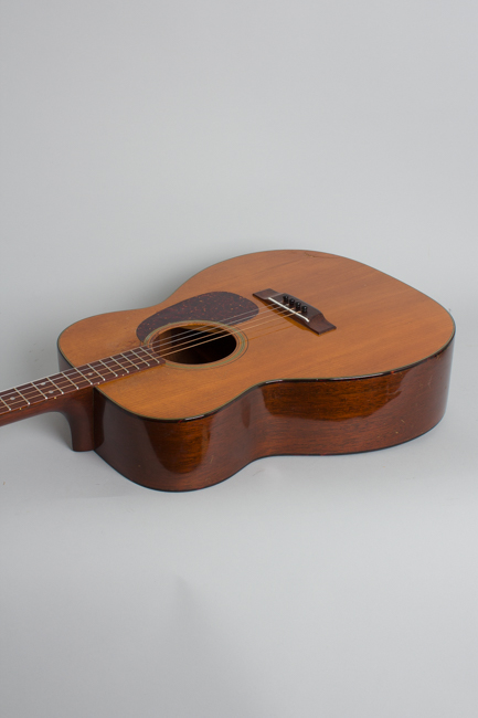 C. F. Martin  0-18T Flat Top Tenor Guitar  (1958)