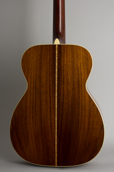 C. F. Martin  000-28 Flat Top Acoustic Guitar  (1972)