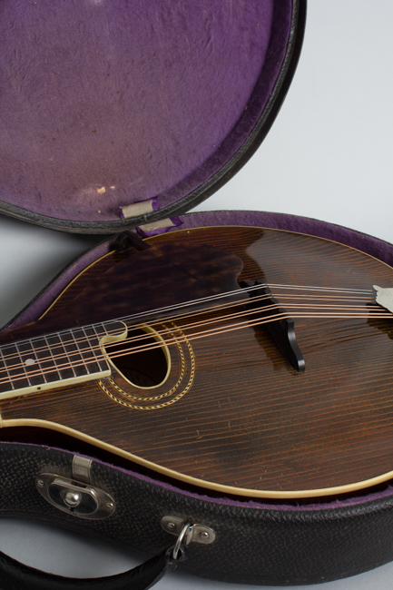 Gibson  Style H-1 Carved Top Mandola  (1918)