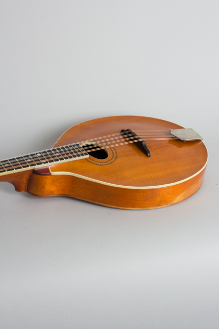 Gibson  Style A-1 Carved Top Mandolin  (1916)