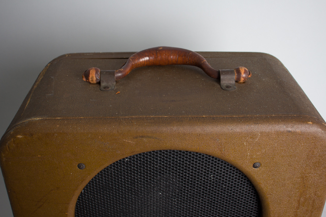 Gibson  EH-125 Tube Amplifier,  c. 1943