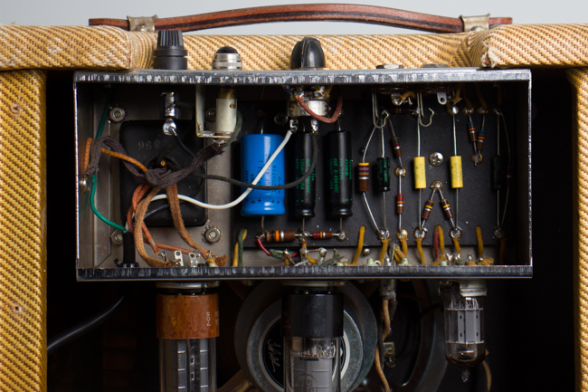 Fender  Champ 5F1 Tube Amplifier (1956)