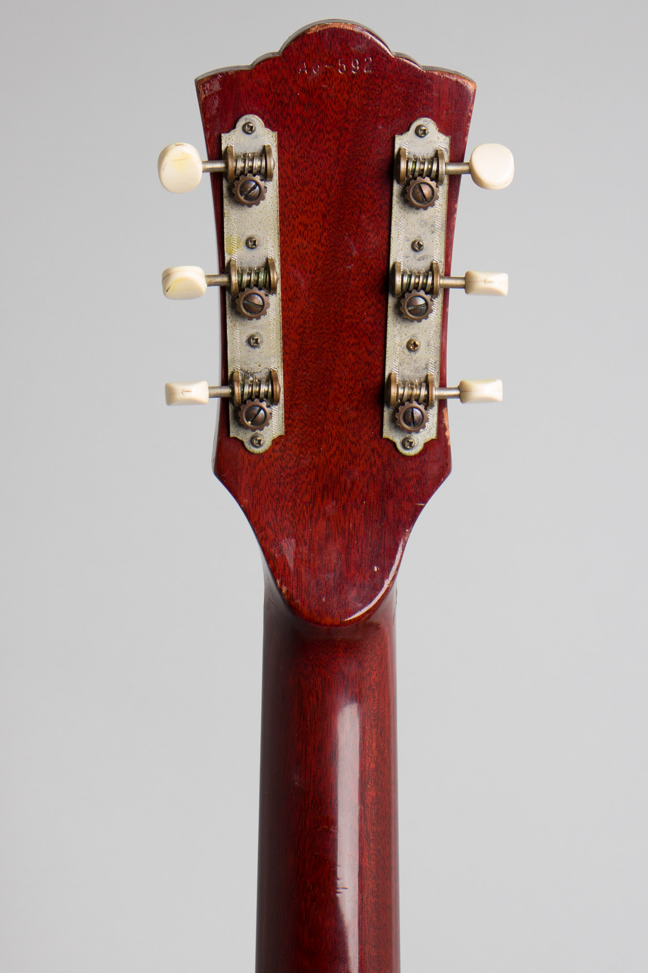 Guild F-20 Flat Top Acoustic Guitar (1966) | RetroFret