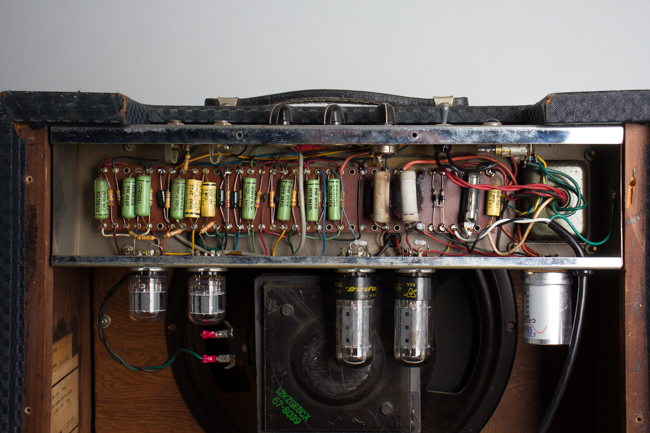 Ampeg  Jet J-12-D Tube Amplifier (1965)