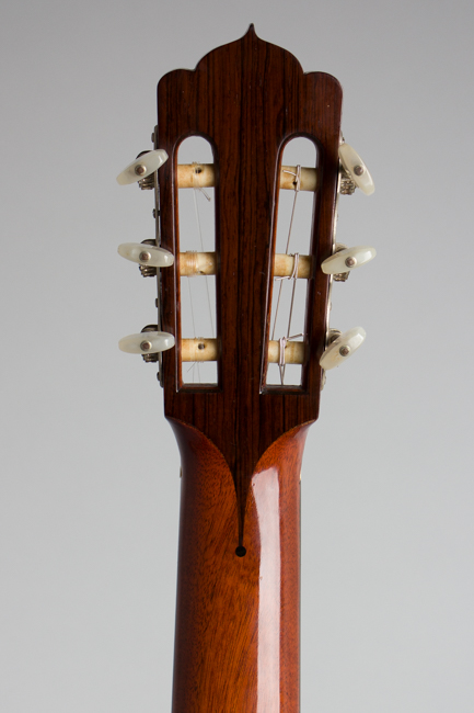 Del Pilar  Classical Guitar  (1971)