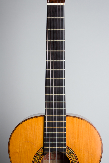 Del Pilar  Classical Guitar  (1971)