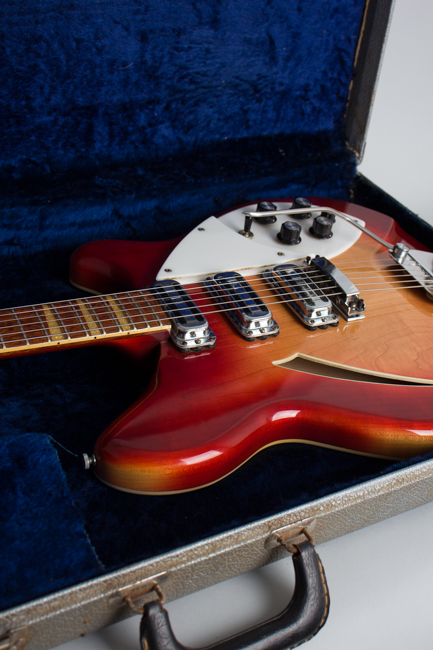 Rickenbacker  Model 375 Thinline Hollow Body Electric Guitar  (1966)