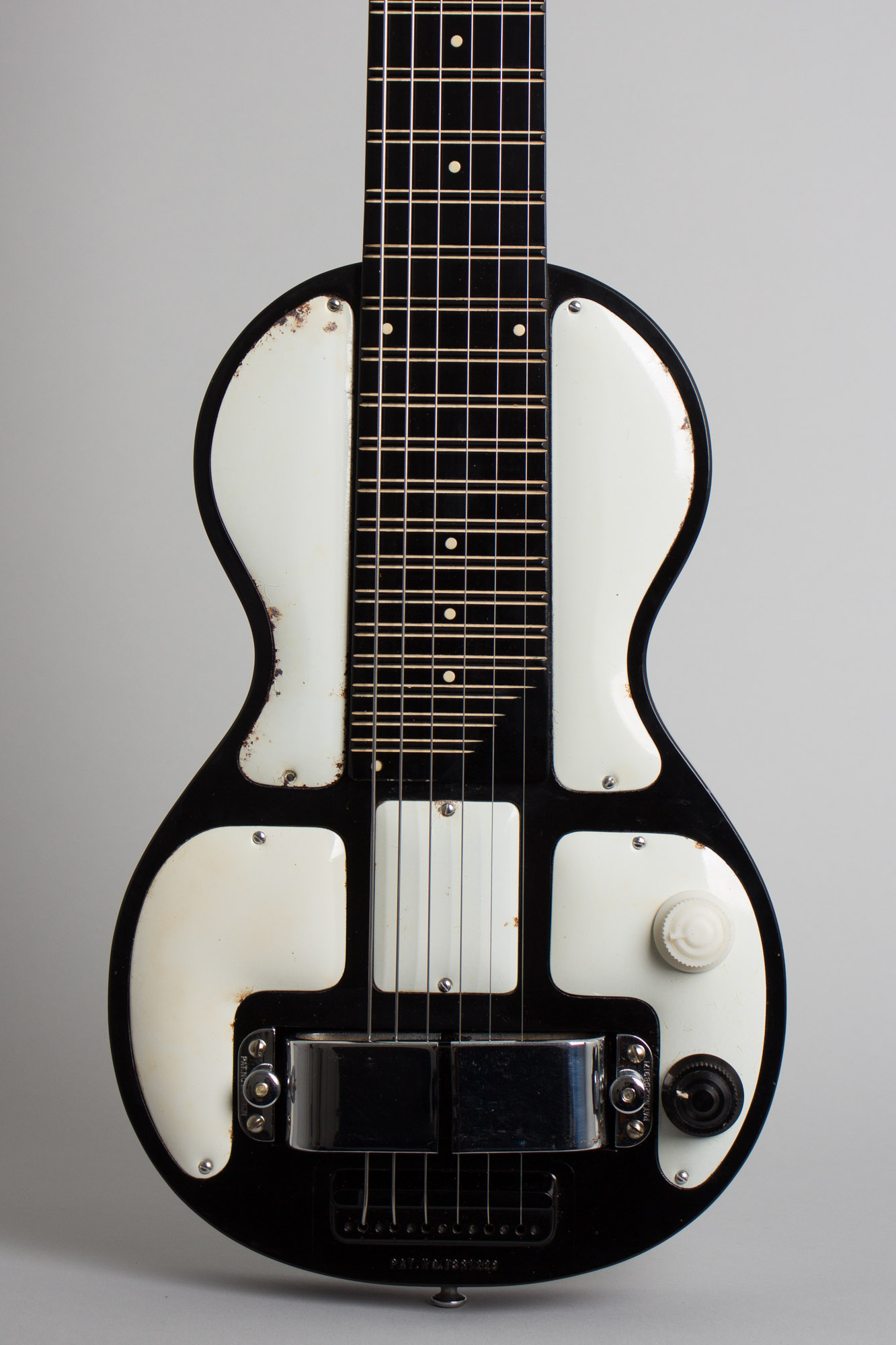 Rickenbacker Model B-6 Lap Steel Electric Guitar (1940) | RetroFret