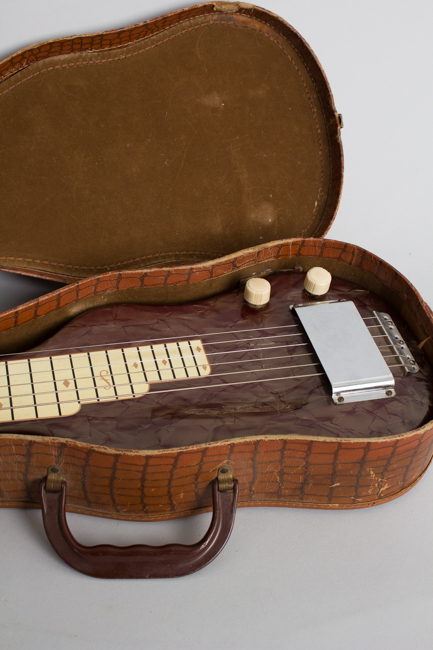 Magnatone  Lap Steel Electric Guitar  (1951)