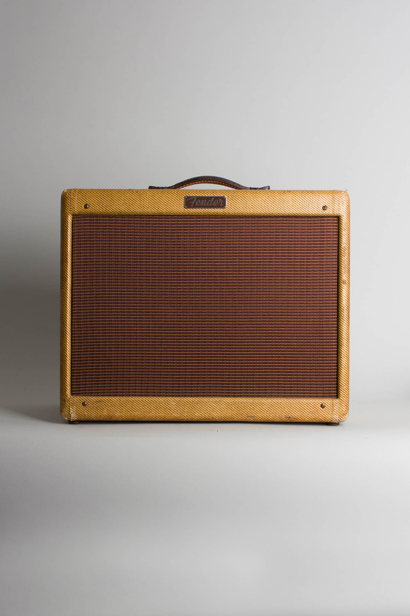 5e9 tremolux Clearance