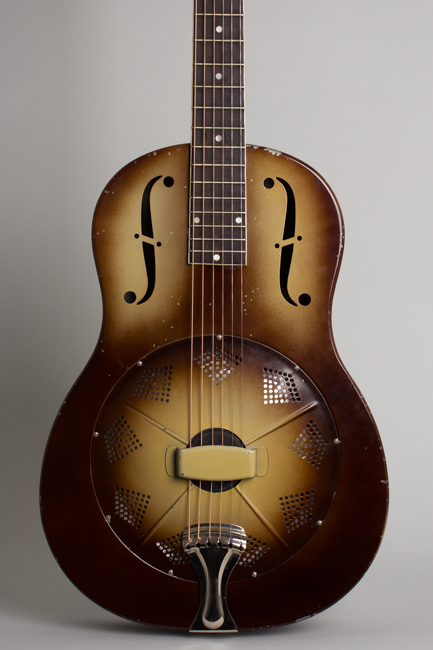 National  Triolian Resophonic Guitar  (1932)