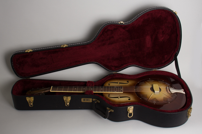 National  Triolian Resophonic Guitar  (1932)