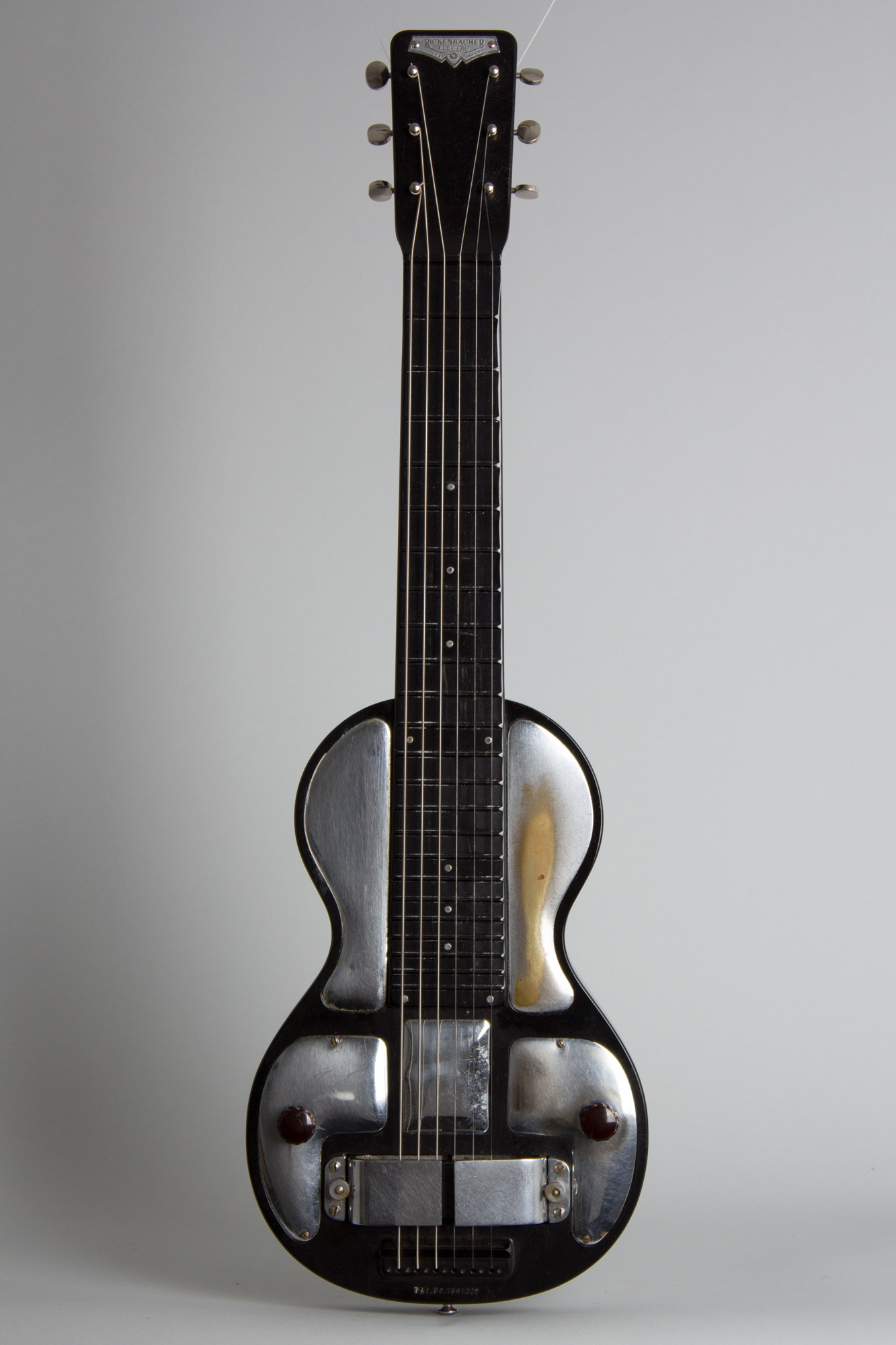 Rickenbacker Model B-6 Lap Steel Electric Guitar (1936) | RetroFret