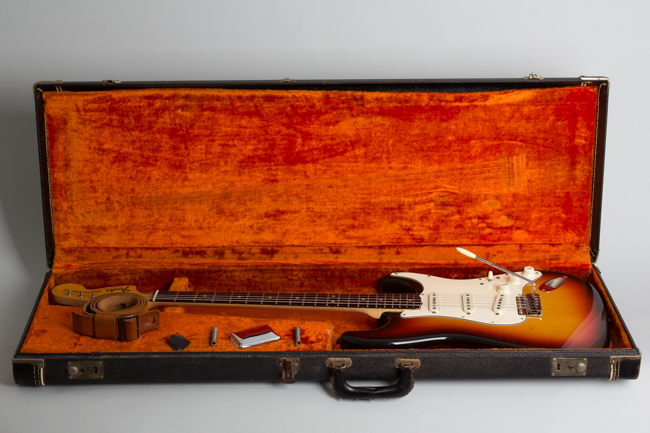 Fender  Stratocaster Solid Body Electric Guitar  (1970)