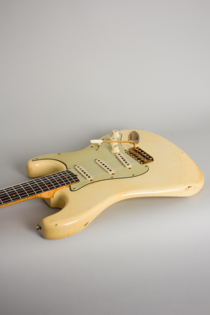 Fender  Stratocaster with Gold Hardware Solid Body Electric Guitar  (1964)