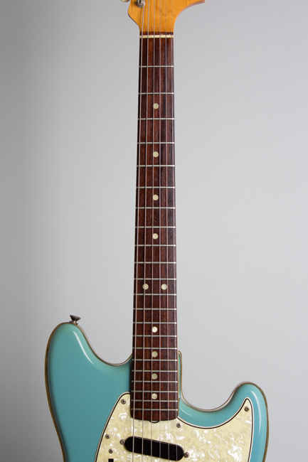 Fender  Duo-Sonic II Solid Body Electric Guitar  (1966)