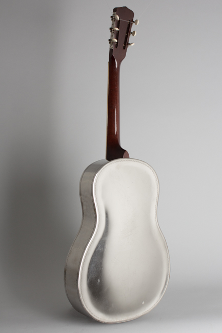 National  Style 1 Tricone Roundneck Resophonic Guitar  (1935)