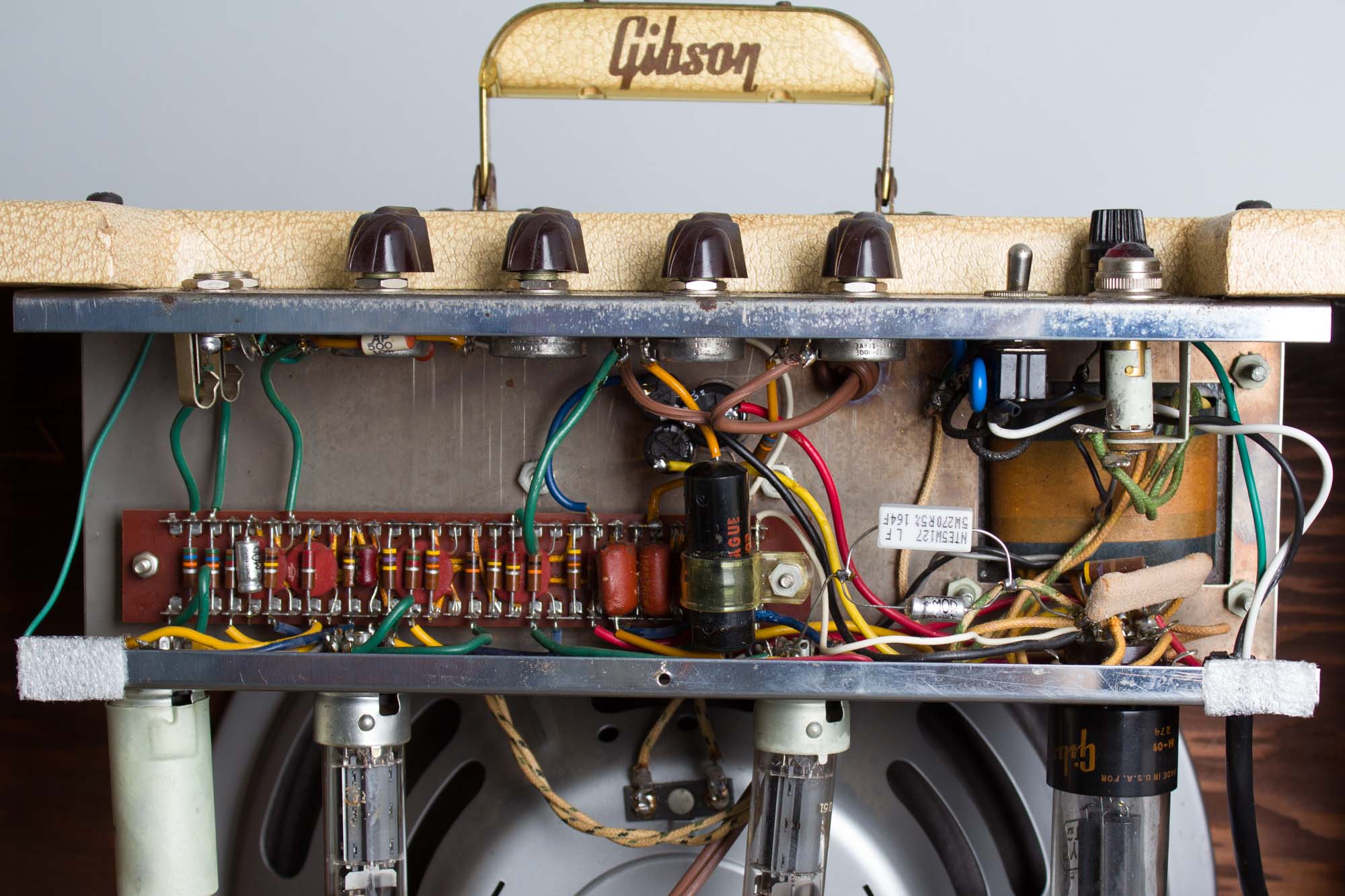 Gibson GA 8T Discoverer Tremolo Tube Amplifier 1961 RetroFret