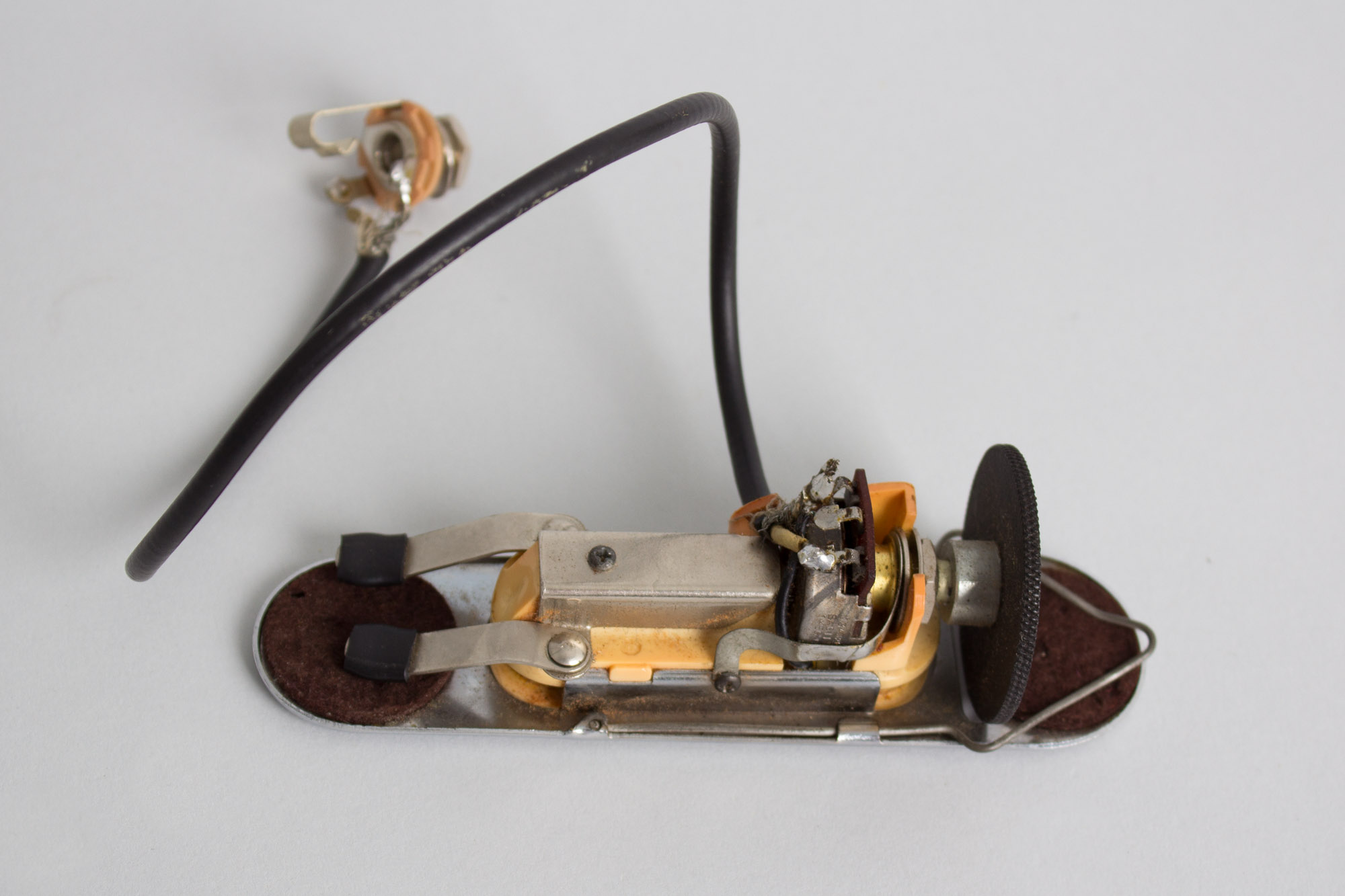 Dearmond model rh c acoustic guitar pickup 1953 retrofret