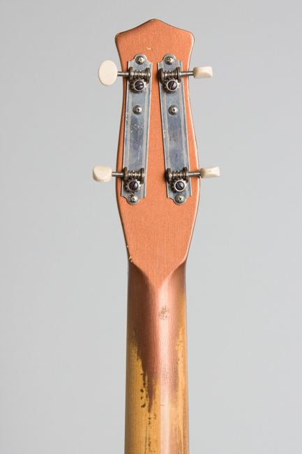 Danelectro  Shorthorn Model 3412 Electric Bass Guitar  (1962)