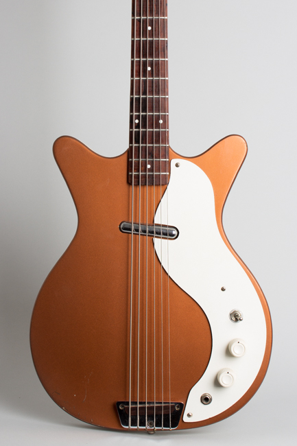 Danelectro  Standard Shorthorn Model 3612 Electric 6-String Bass Guitar  (1961/4)