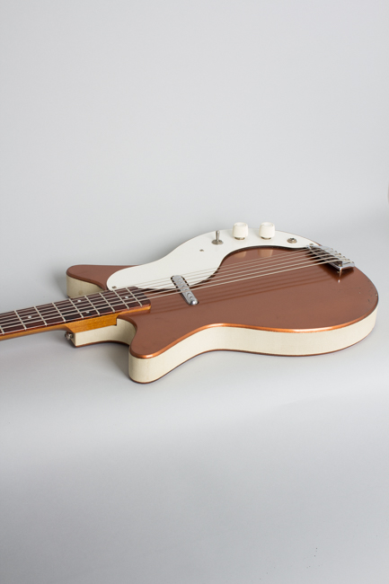 Danelectro  Standard Shorthorn Model 3612 Electric 6-String Bass Guitar  (1961/4)