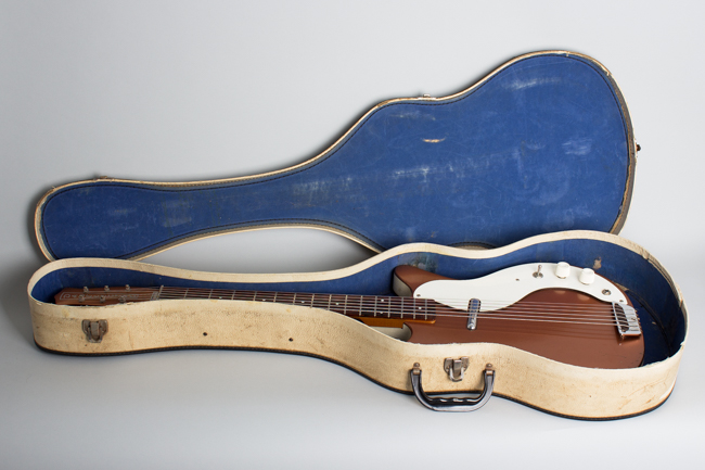 Danelectro  Standard Shorthorn Model 3612 Electric 6-String Bass Guitar  (1961/4)