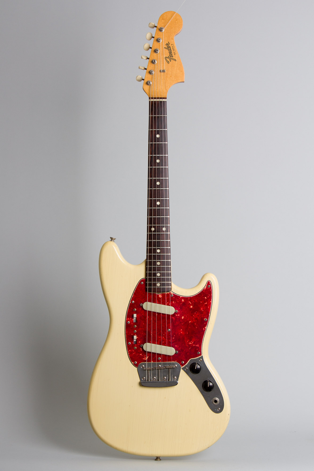 Fender Duo-Sonic II Solid Body Electric Guitar (1965) | RetroFret