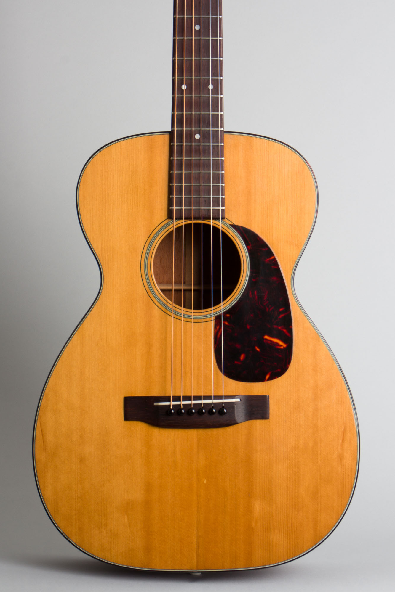 C. F. Martin 0-18 Flat Top Acoustic Guitar (1963) | RetroFret