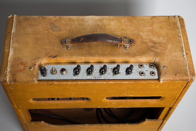 Fender  Tremolux Model 5G9 Tube Amplifier (1960)